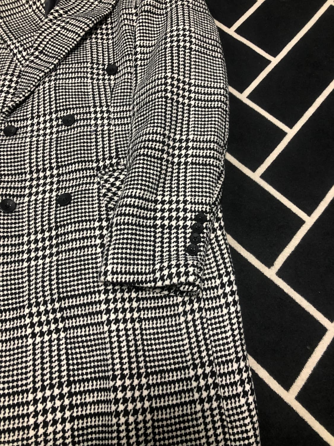 톰st (새제품) 프리미엄 피크드라펠 더블코트/몽클레어 스톤 발망 프라다 상품이미지3