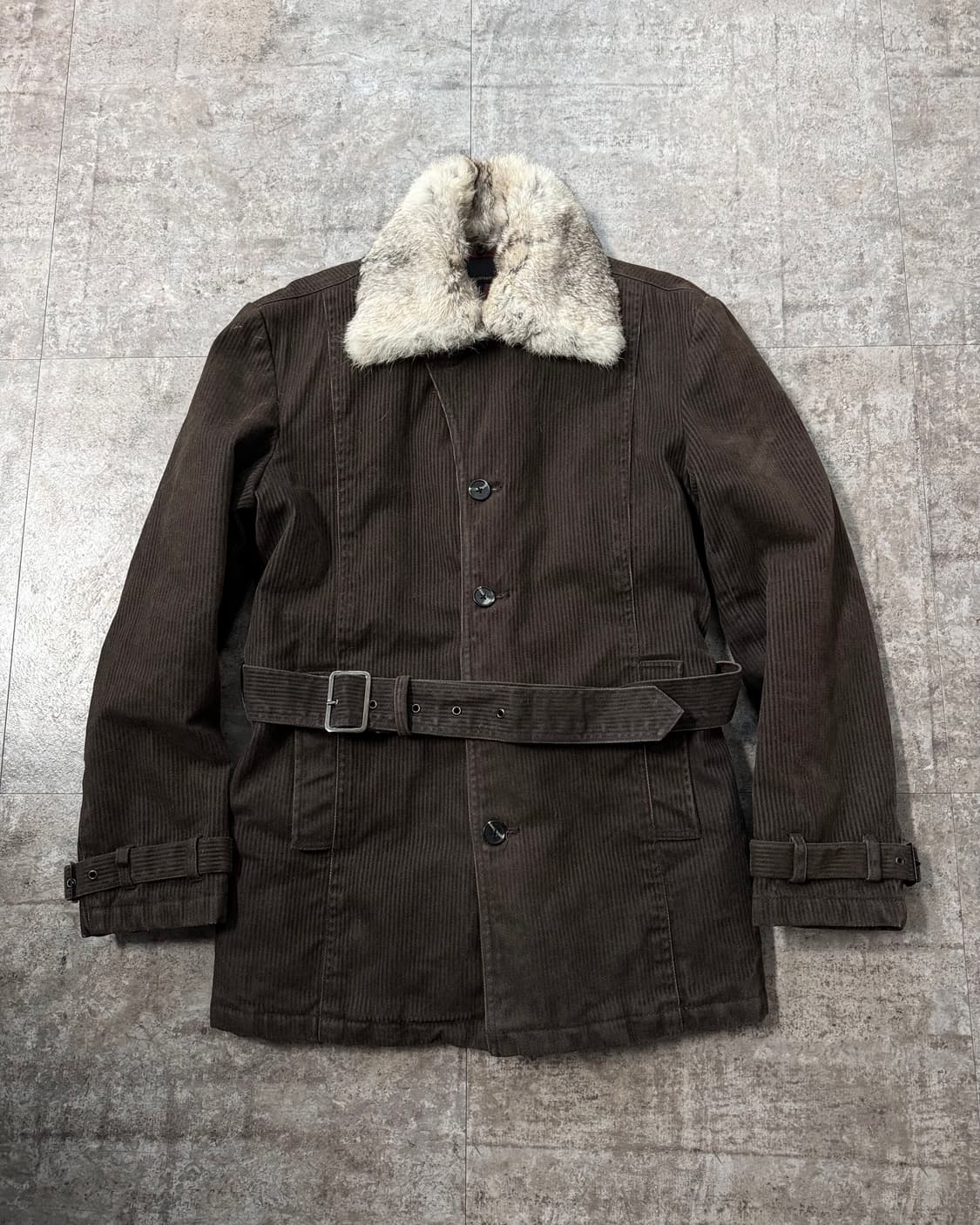 코듀로이 벨티드 퍼 카라 코트 상품이미지1