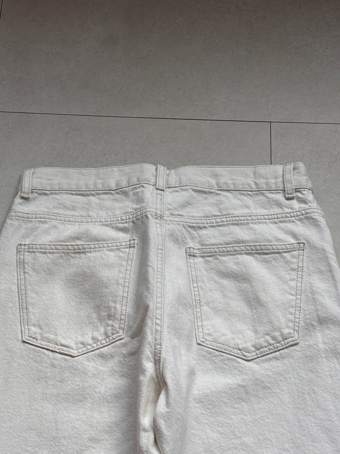 핏 때문에 입는 크림 와이드 진 31-32 상품이미지6