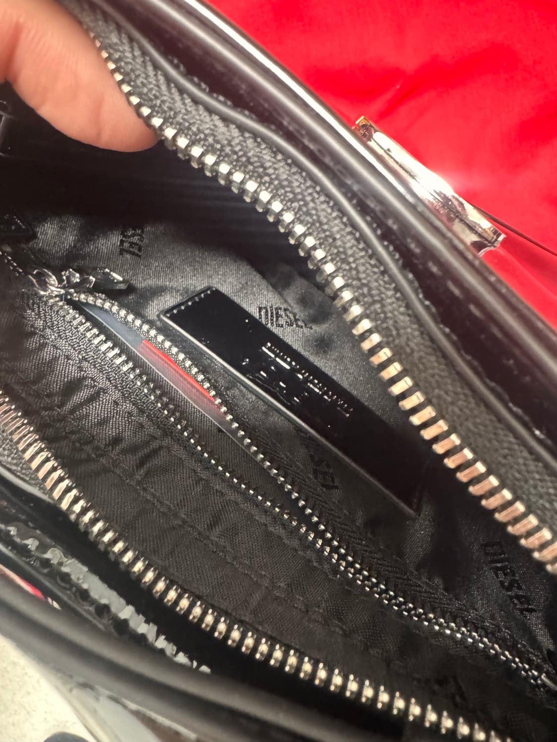 디젤 플레이 크로스 바디 백 상품이미지3