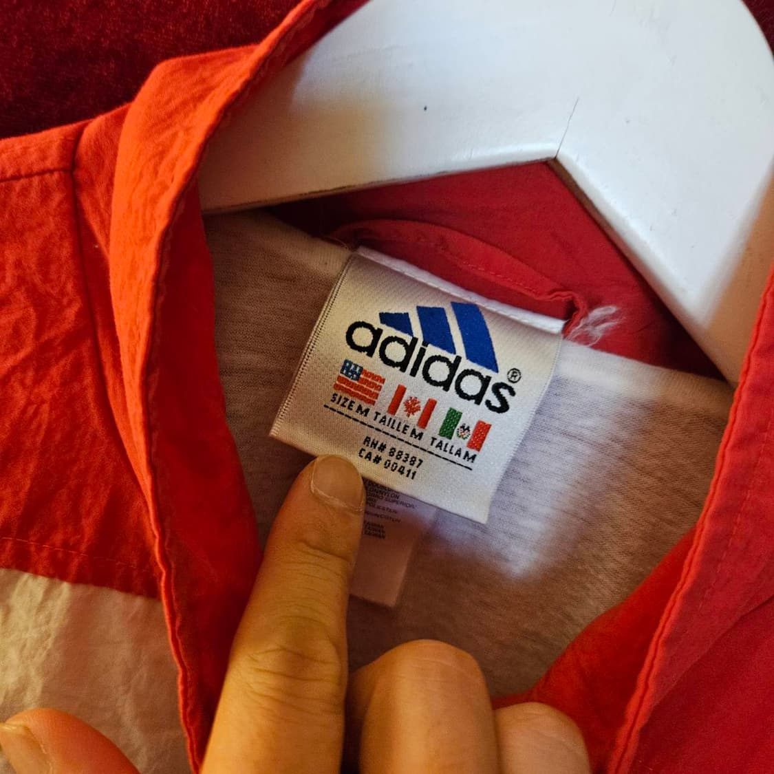 아디다스(Adidas) 80's 올드스쿨 4선 가오리핏 바람막이 상품이미지4