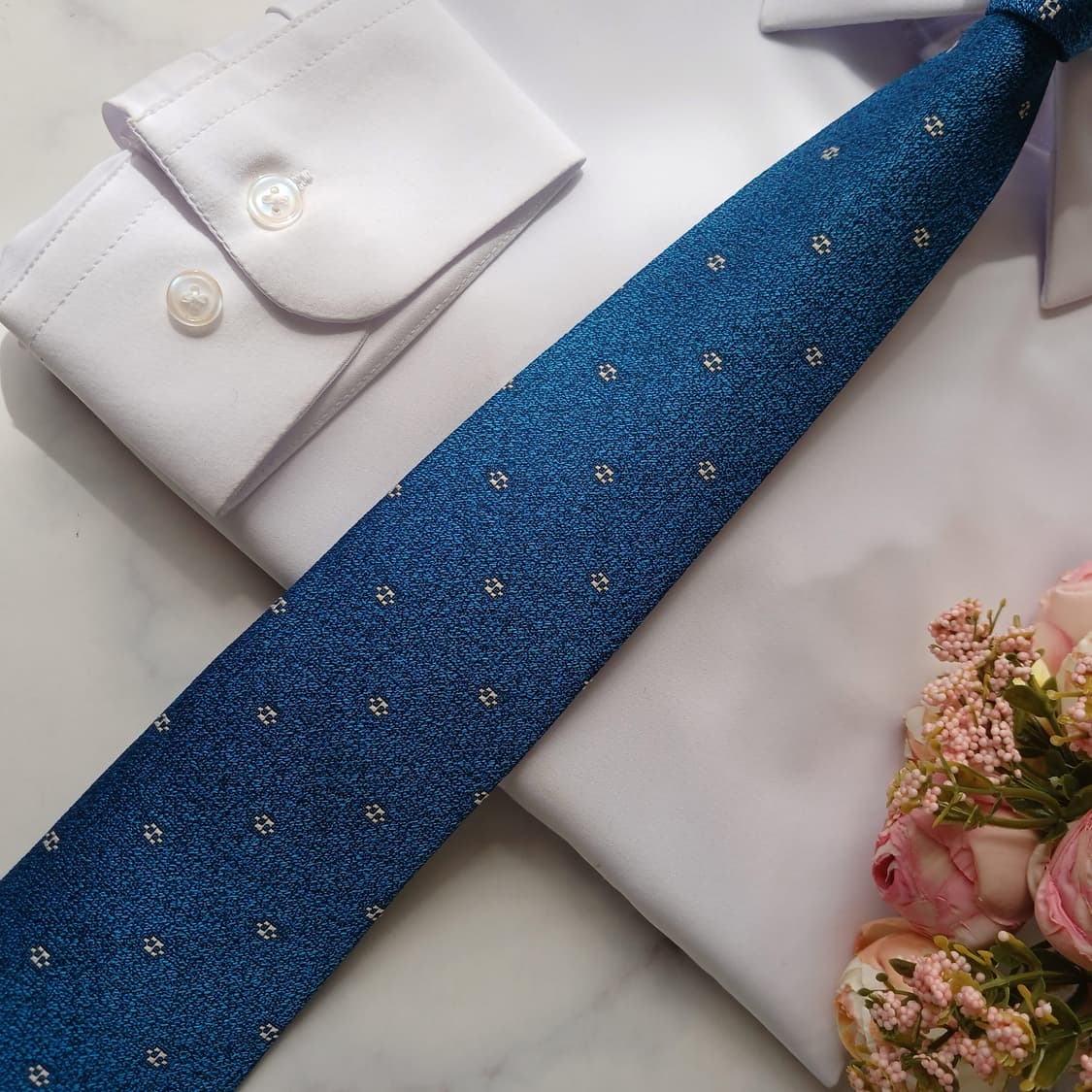 에스.티. 듀퐁 실크 블루 패턴 넥타이 8cm A+등급 E931
 상품이미지5