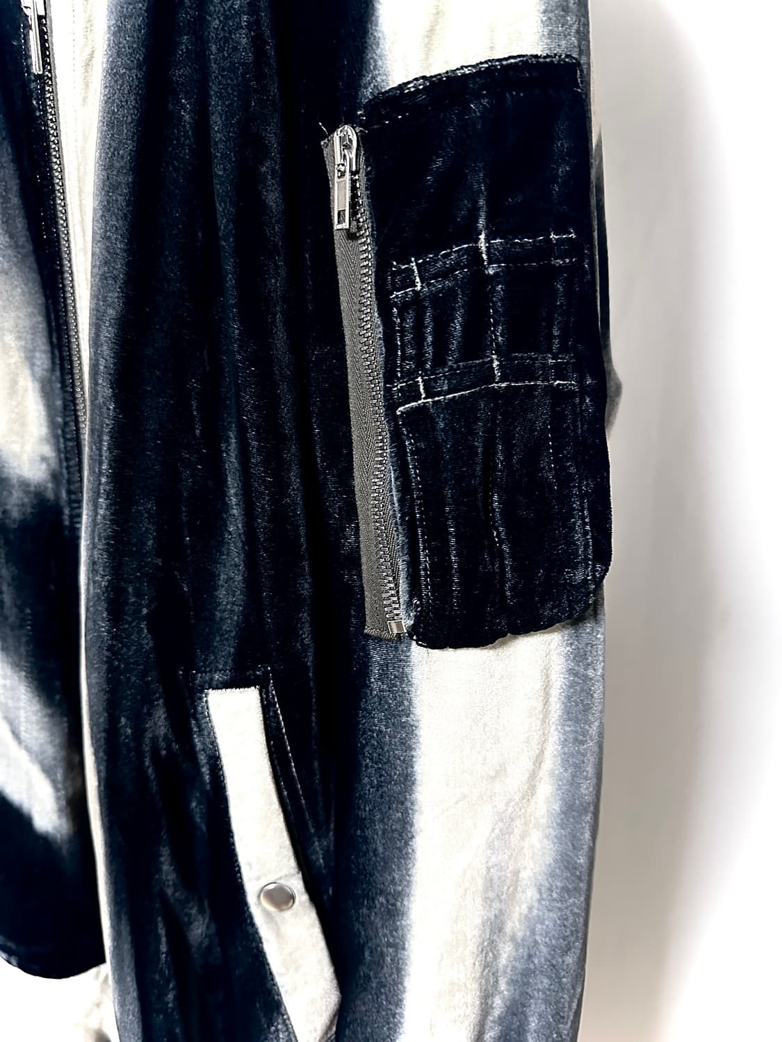 Rick Owens “Velvet Bomber Fog Wash 자켓 상품이미지3