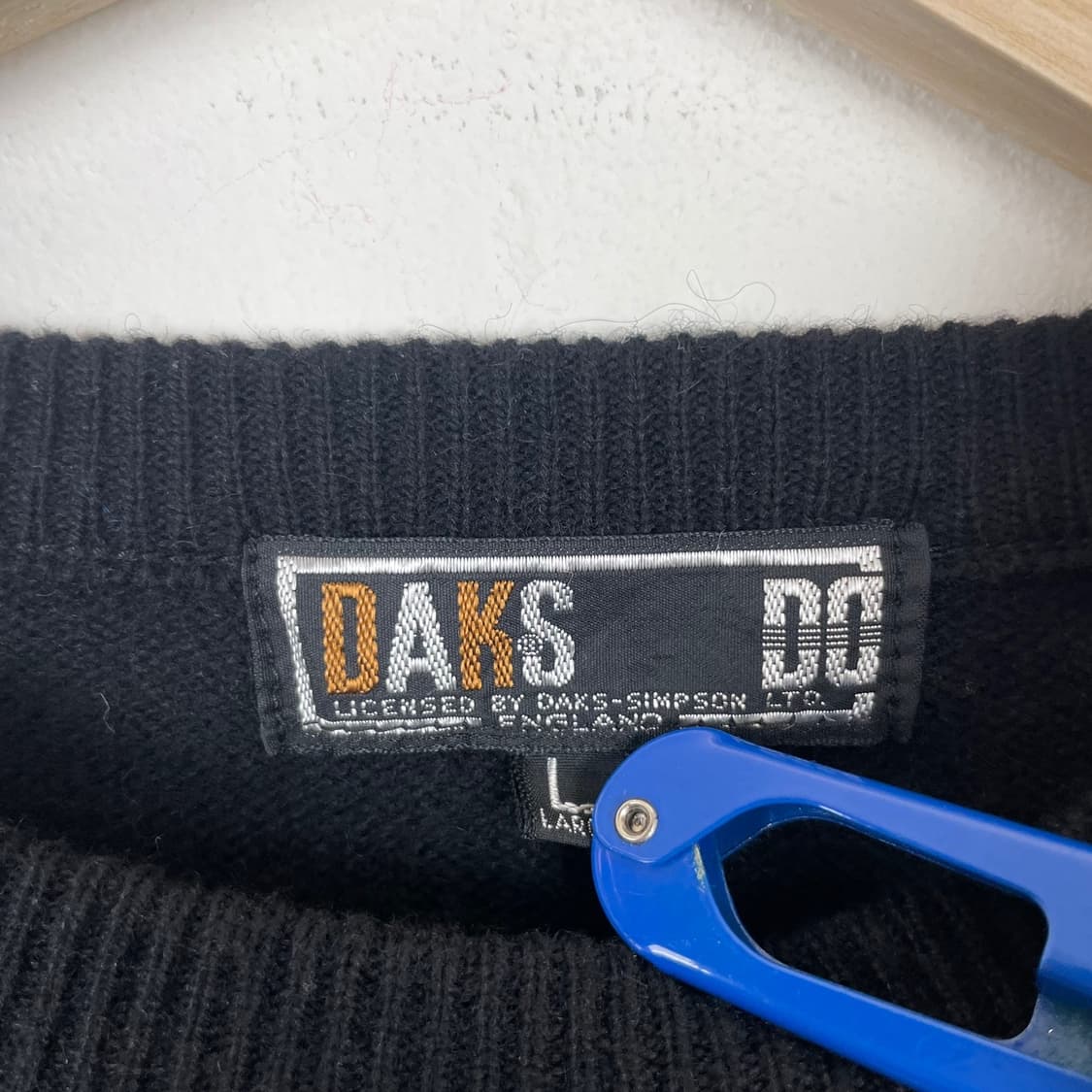 DAKS 울 100% 하운드투스 체크 패턴 포인트 니트 상품이미지4