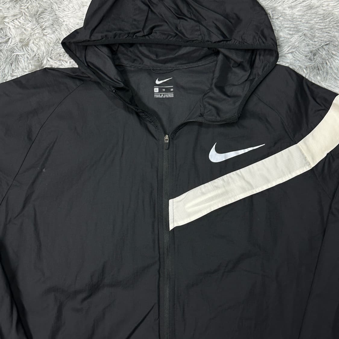 나이키 임파시블리 라이트 러닝 바람막이 XL 상품이미지2