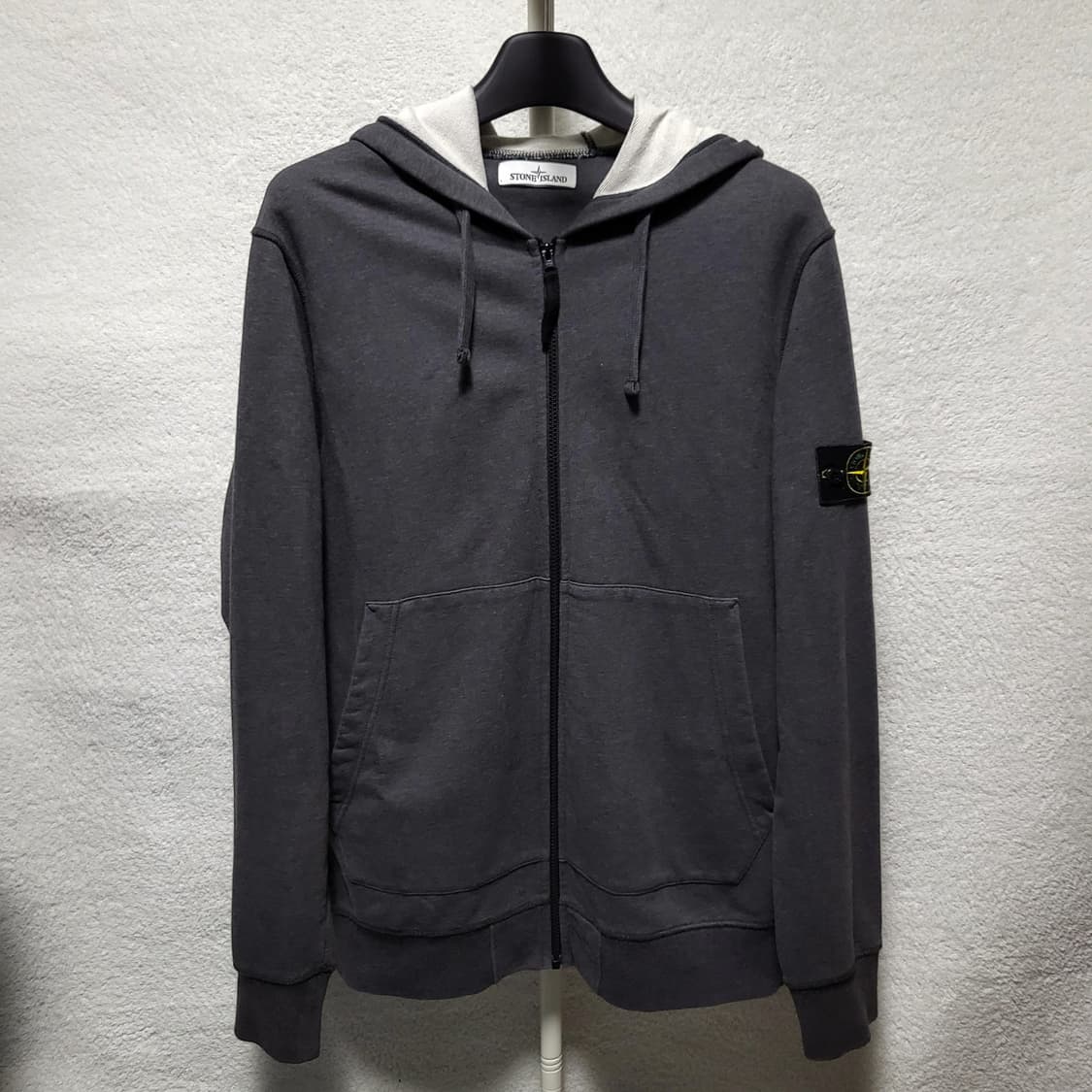 [새상품급] XXL / 스톤아일랜드 후드집업  상품이미지1
