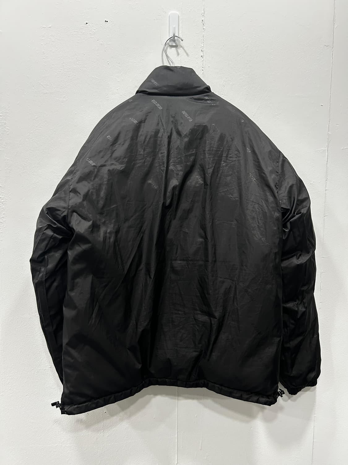 뉴에라 리버시블 패딩 블랙 M 95 상품이미지7