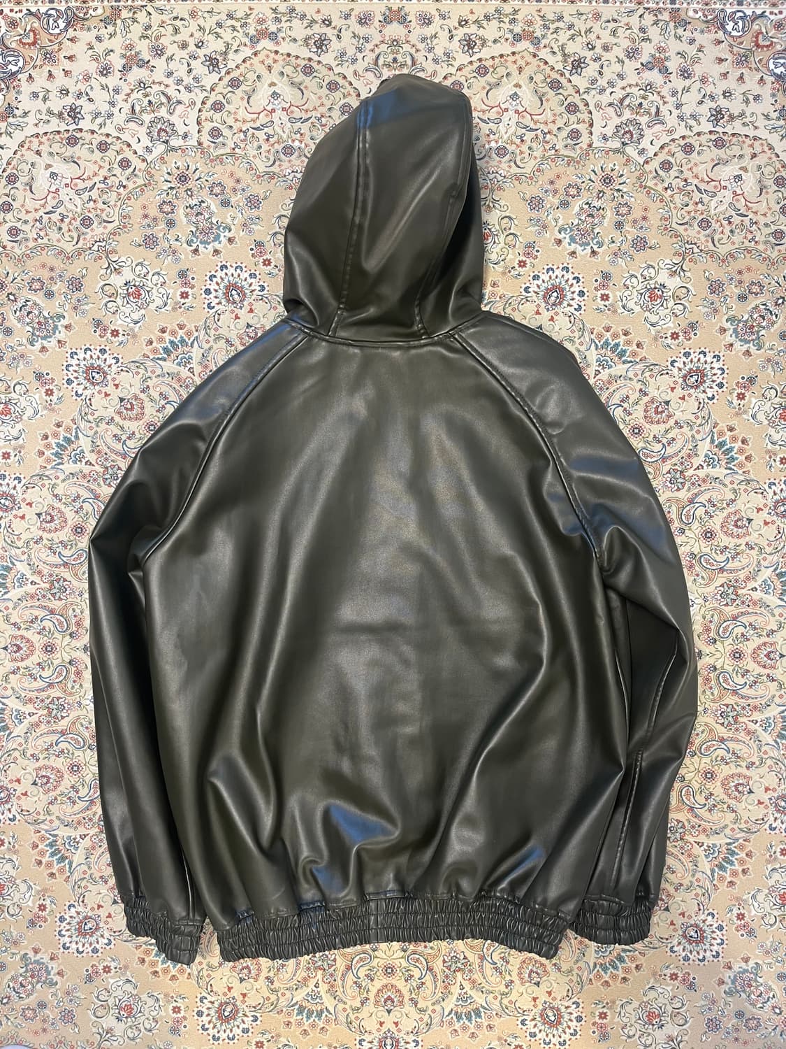 랜덤아이덴티티 레더 후드 집업 상품이미지2