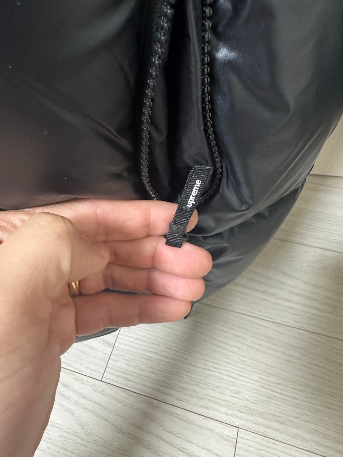 슈프림 페더웨이트 다운 퍼퍼자켓 블랙 l사이즈 상품이미지8