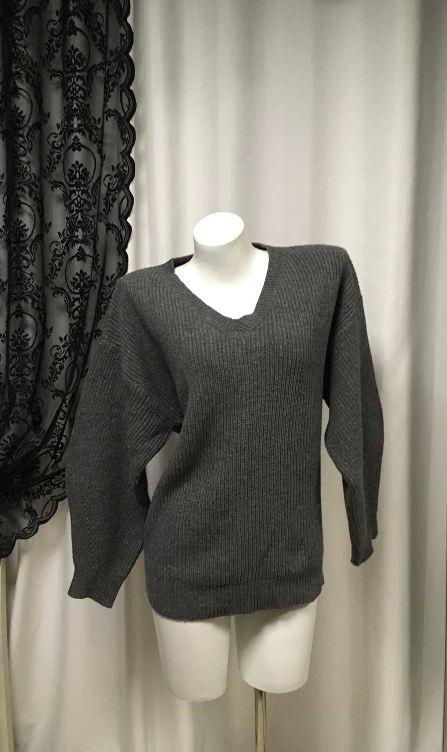 Vintage 오버핏 브이넥 니트 그레이 상품이미지2