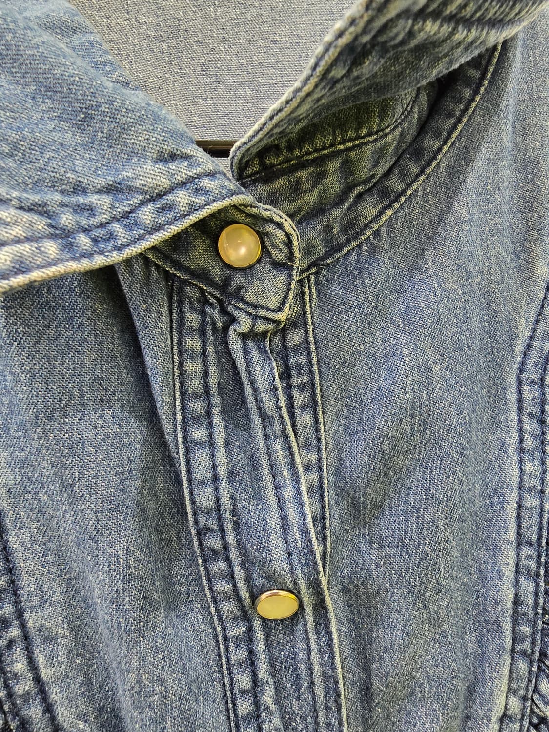 청 데님 셔츠 프릴 장식 긴팔 상품이미지3