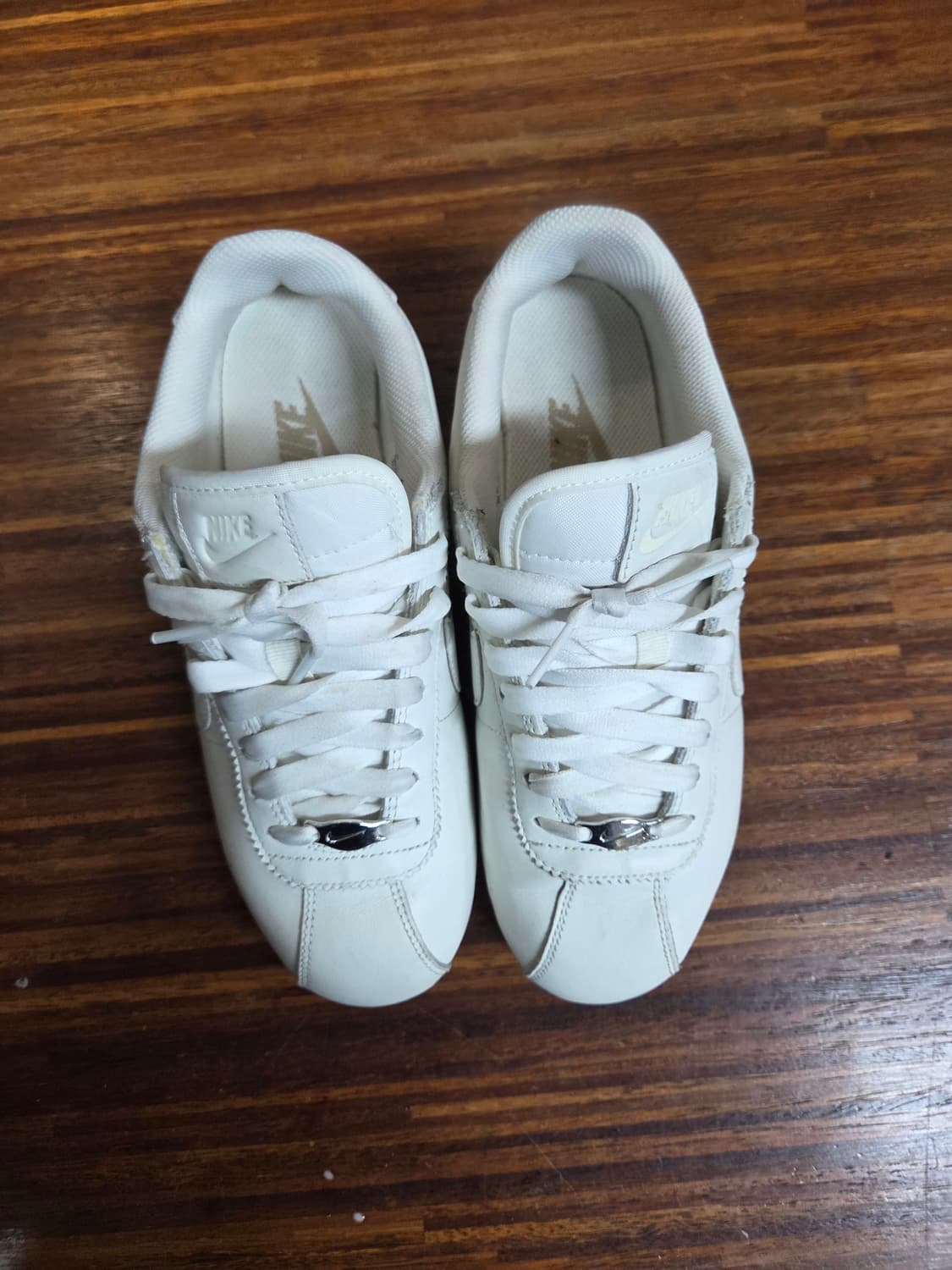 나이키 코르테즈 베이지 가죽 240 상품이미지3