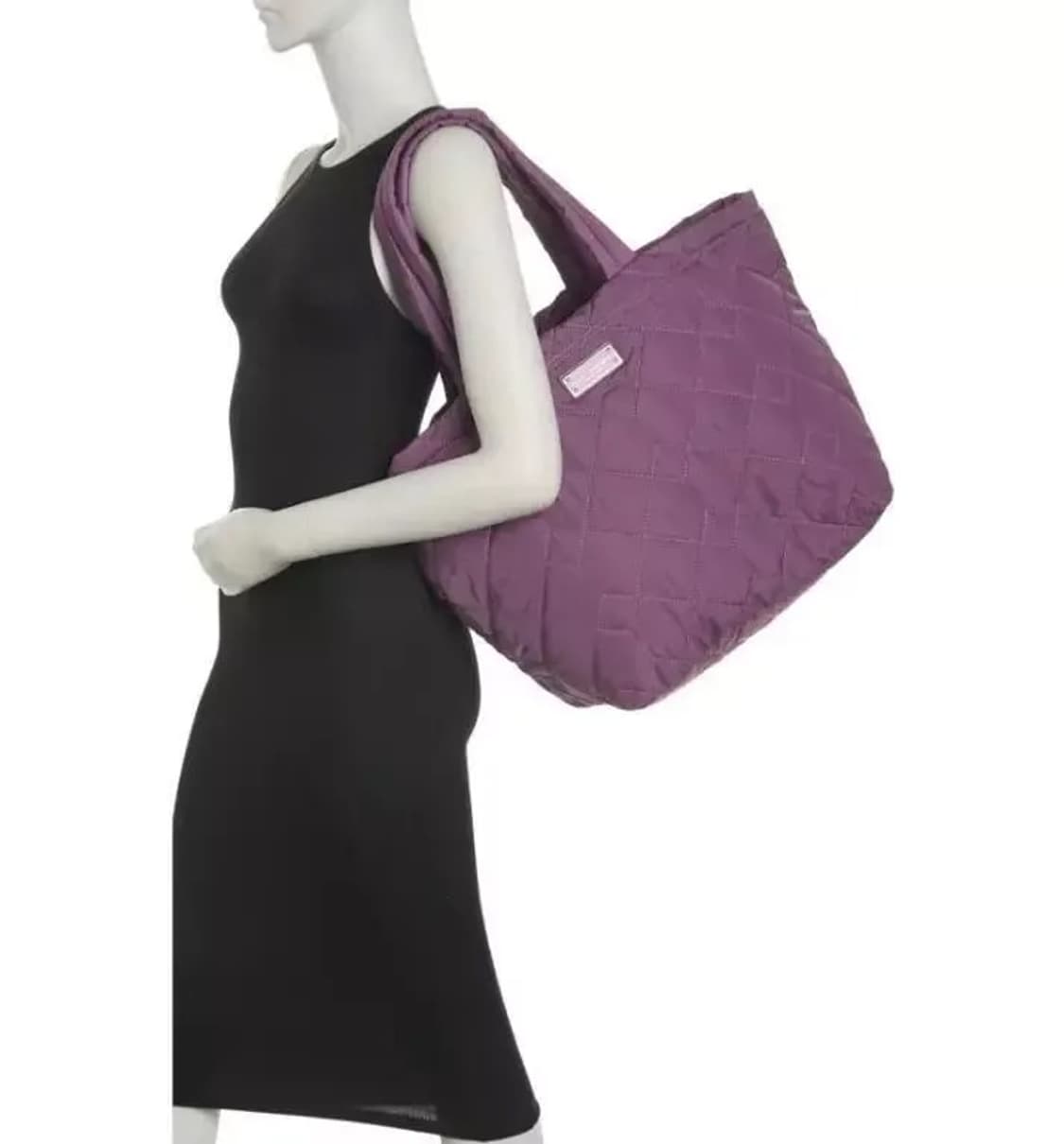 마크제이콥스 데일리 나일론 퀼티드 토트백 상품이미지8