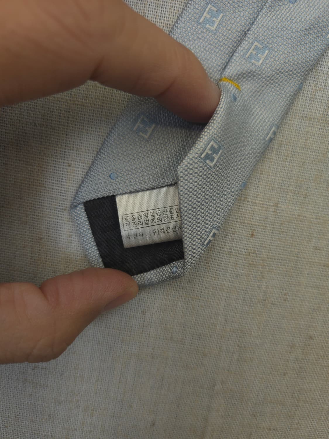 펜디 FF로고 견100% 넥타이 하늘색 상품이미지7