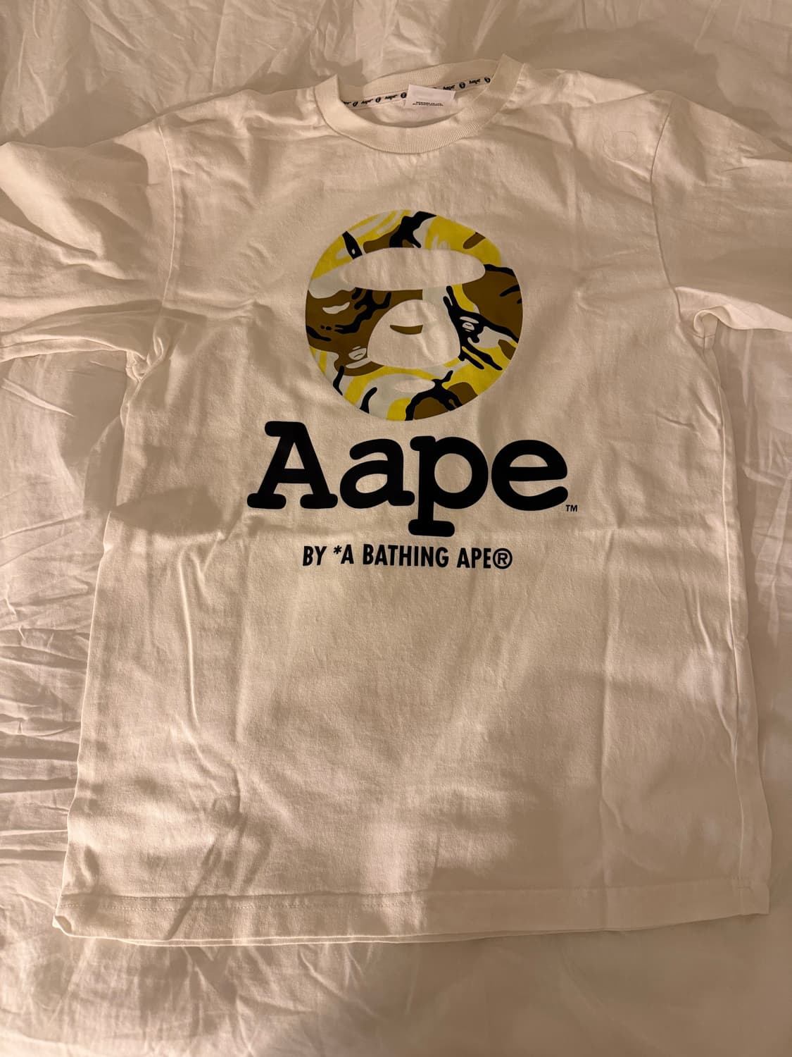 에이프 반팔 상품이미지1