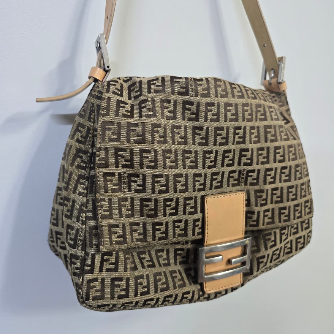 펜디 맘마백 정품 상품이미지2