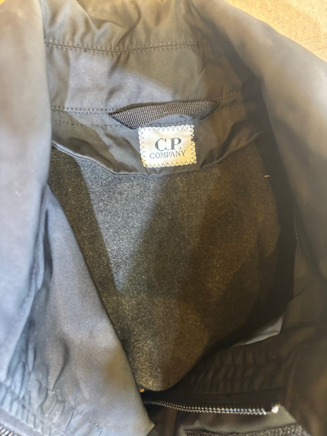 Cp company 고글 바람막이 상품이미지2