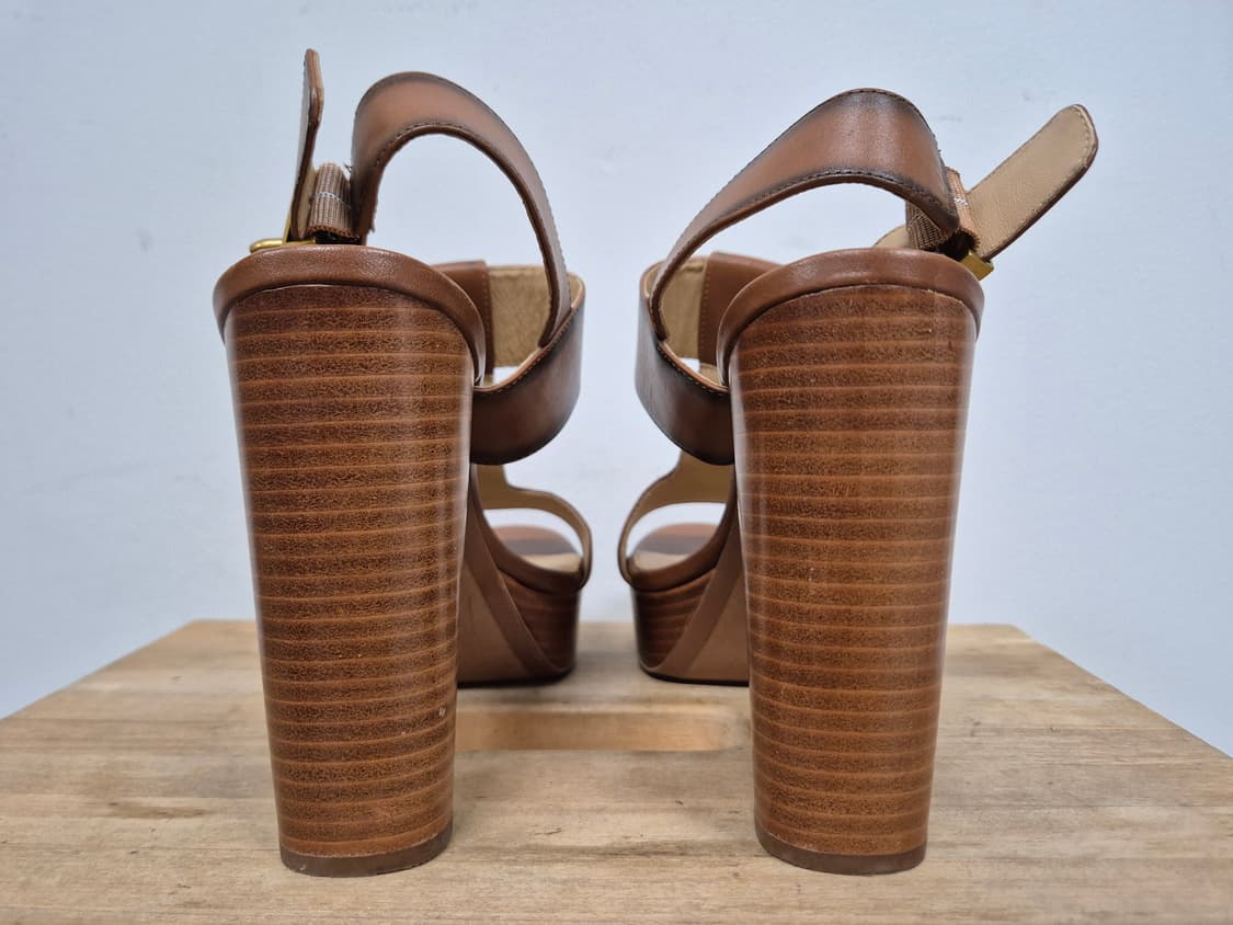 마이클코어스 여성 샌들 235 상품이미지5