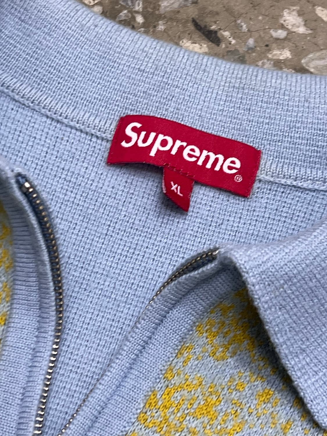 Supreme Gradient Stripe Zip Up Cardigan  상품이미지5