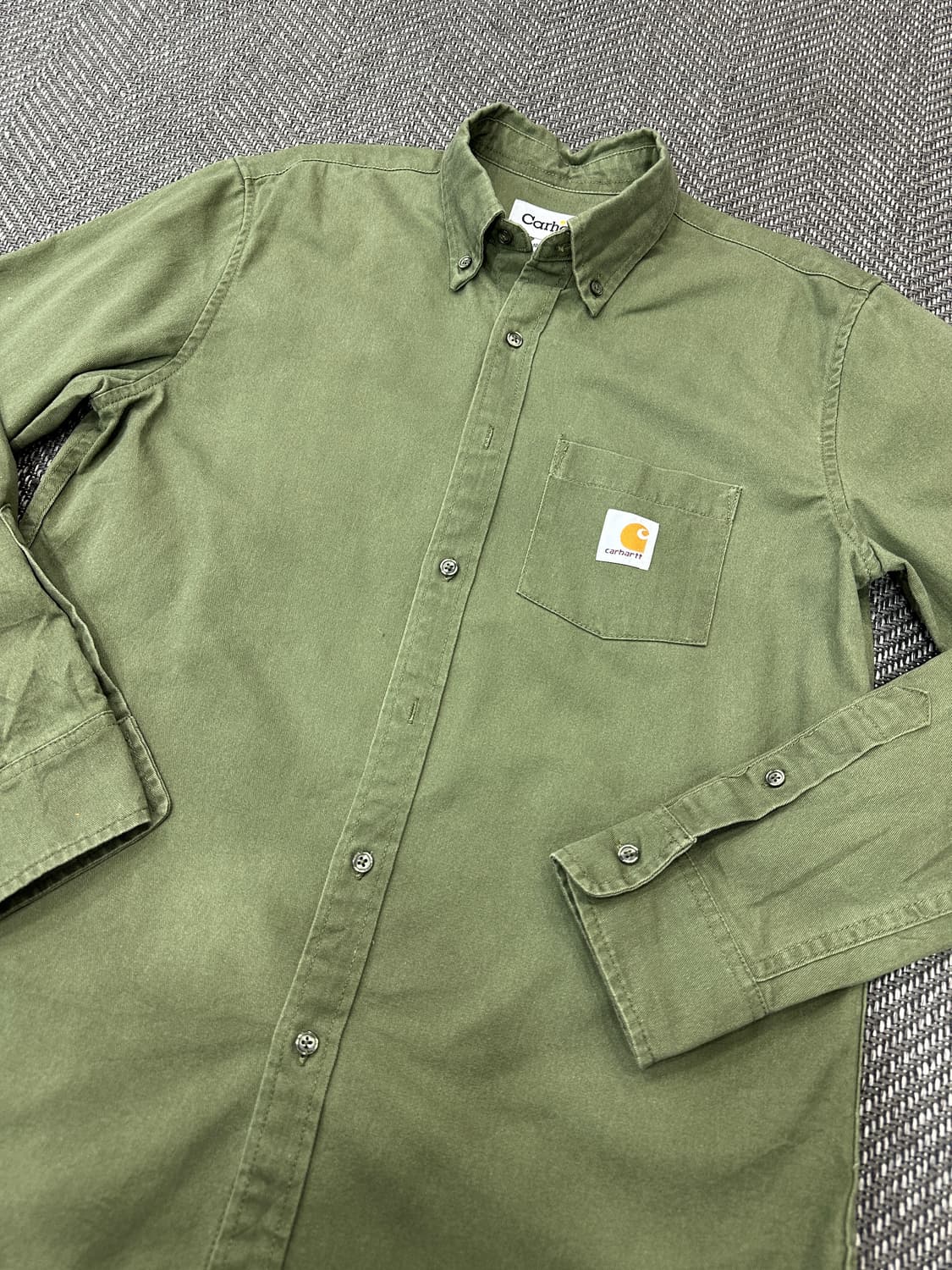 칼하트 긴팔 셔츠 카키 상품이미지5
