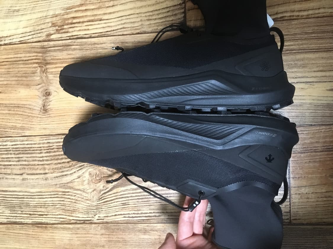 데상트 유스 시프트 트레일 블랙 판매합니다  상품이미지4