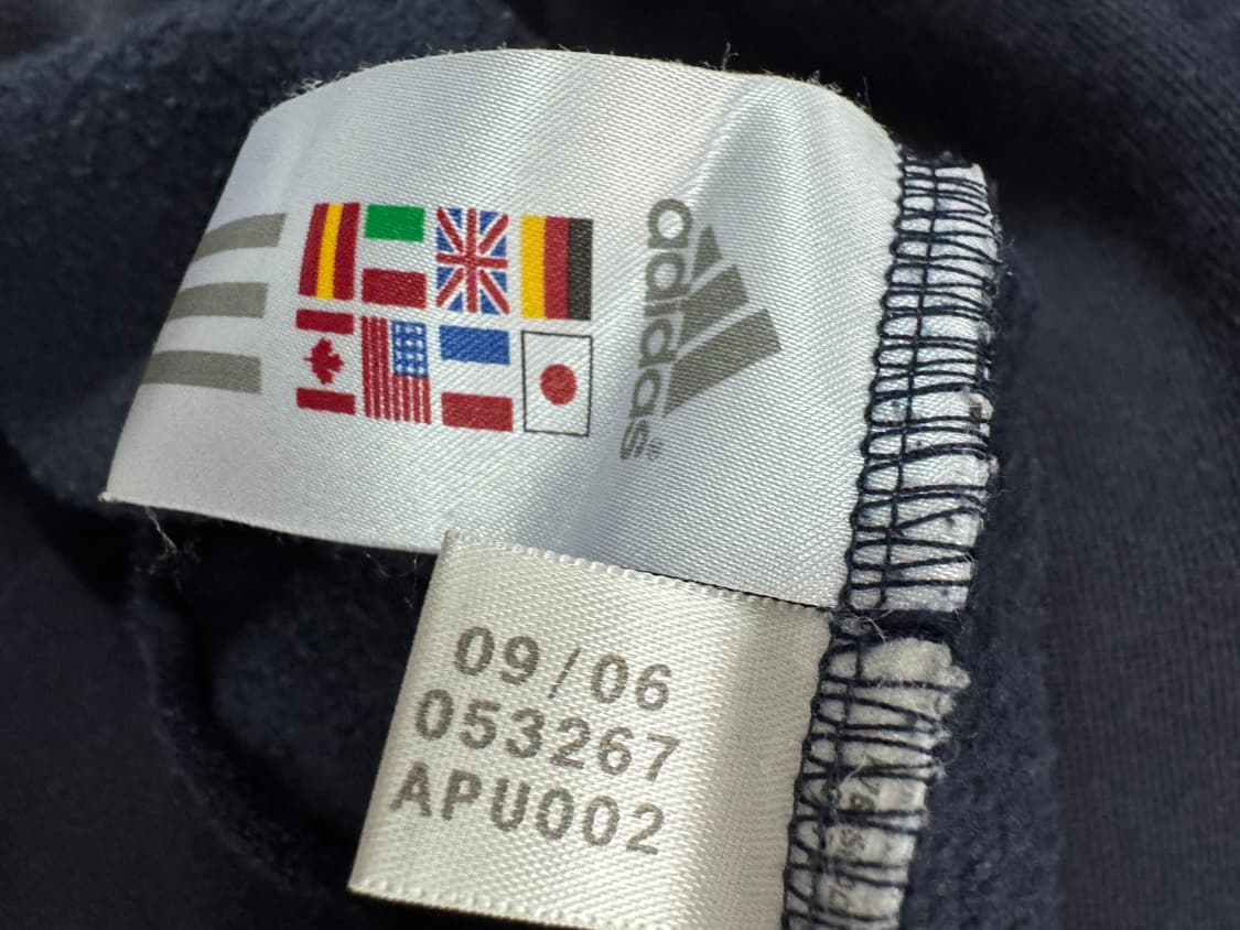 아디다스 올드스쿨 리버풀 후드집업 상품이미지3