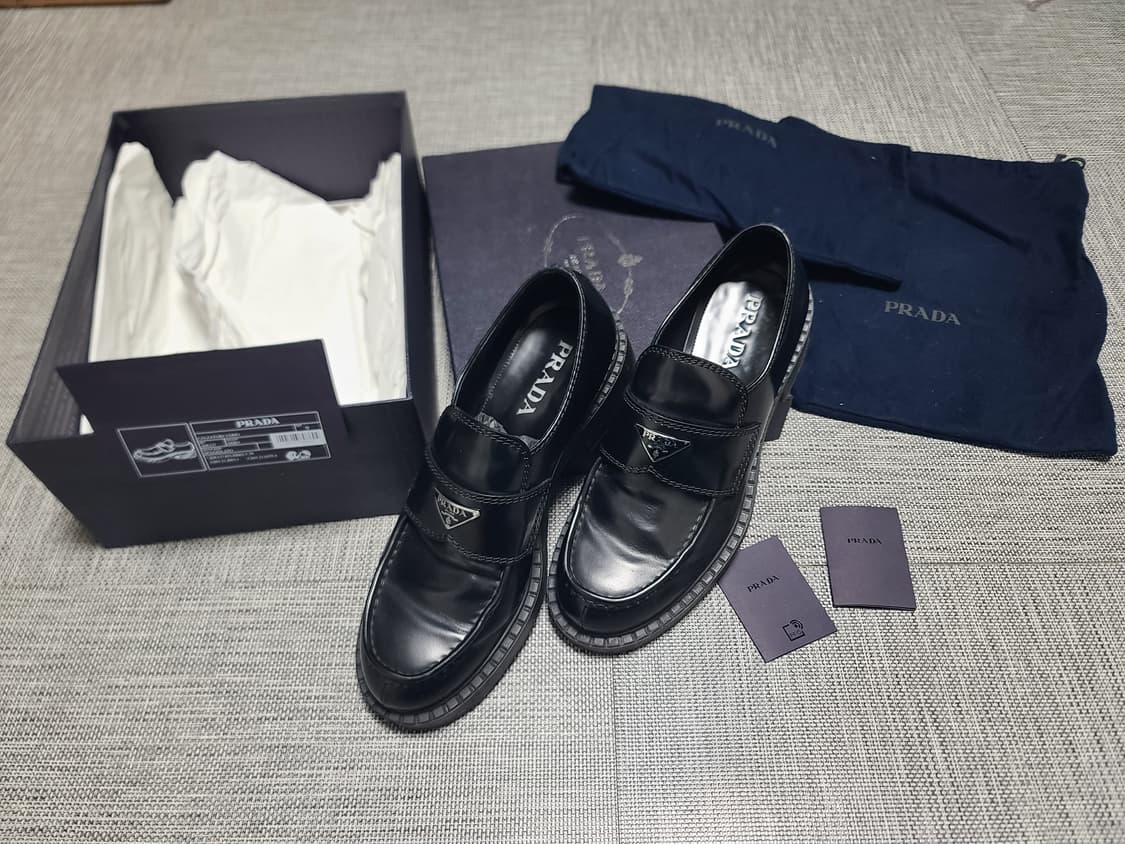 프라다 초콜릿 브러시드 레더 로퍼 9 사이즈 상품이미지1