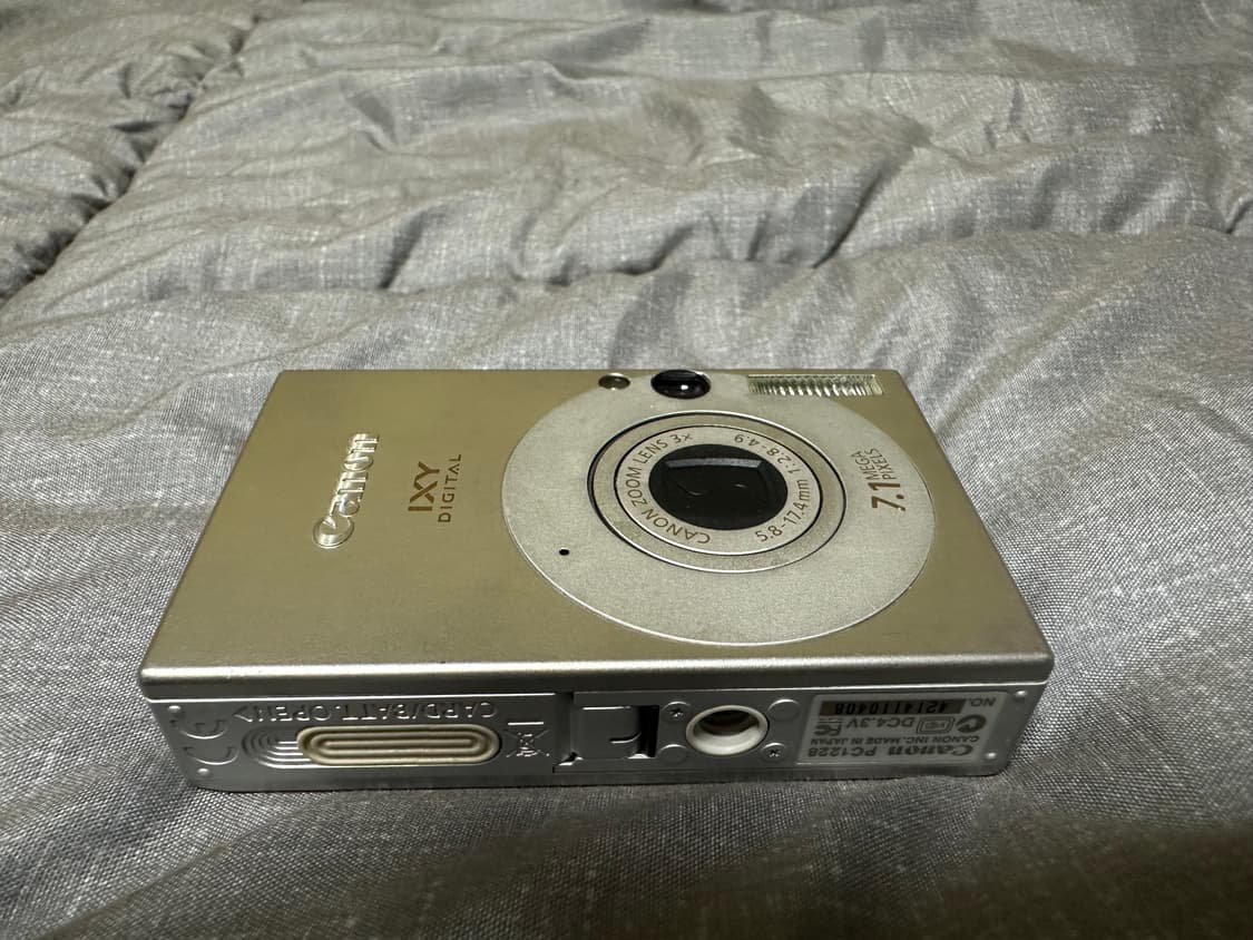 ixy10(=ixus70 상품이미지1