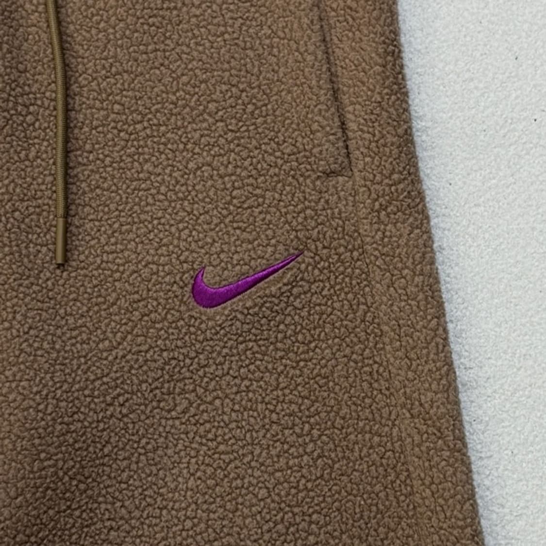 NIKE 플리스 베이지 트랙팬츠 S 상품이미지2