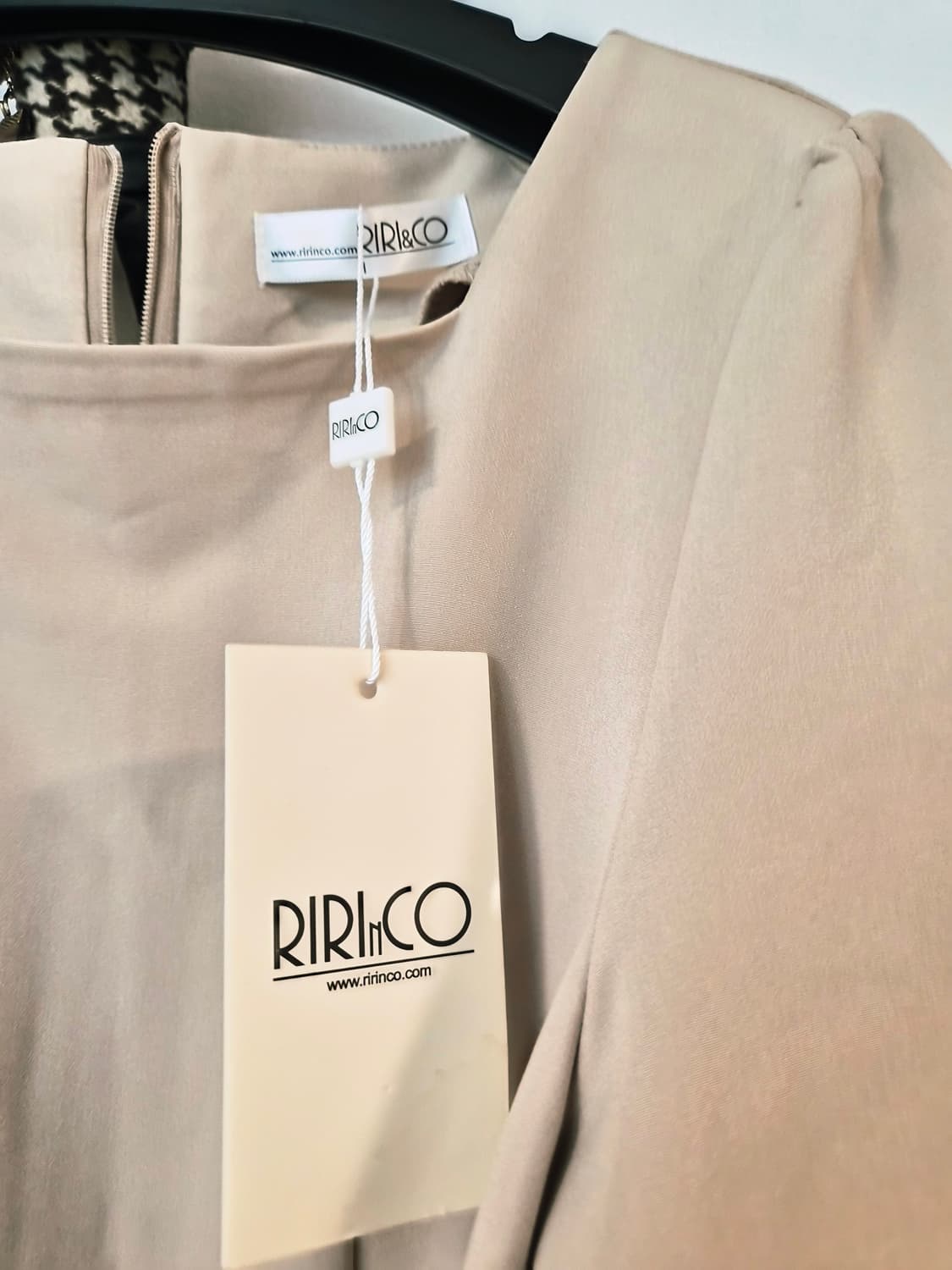 [새상품/55] 리린코(RIRINCO) 스퀘어넥 퍼프 소매 벨트 원피스 상품이미지6