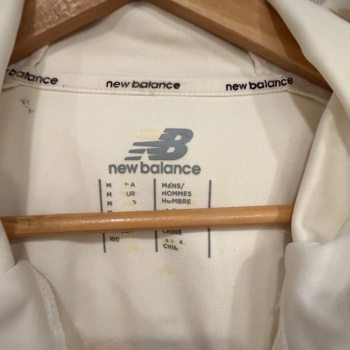 뉴발란스 배색 바람막이 후드집업 L 아이보리 상품이미지3