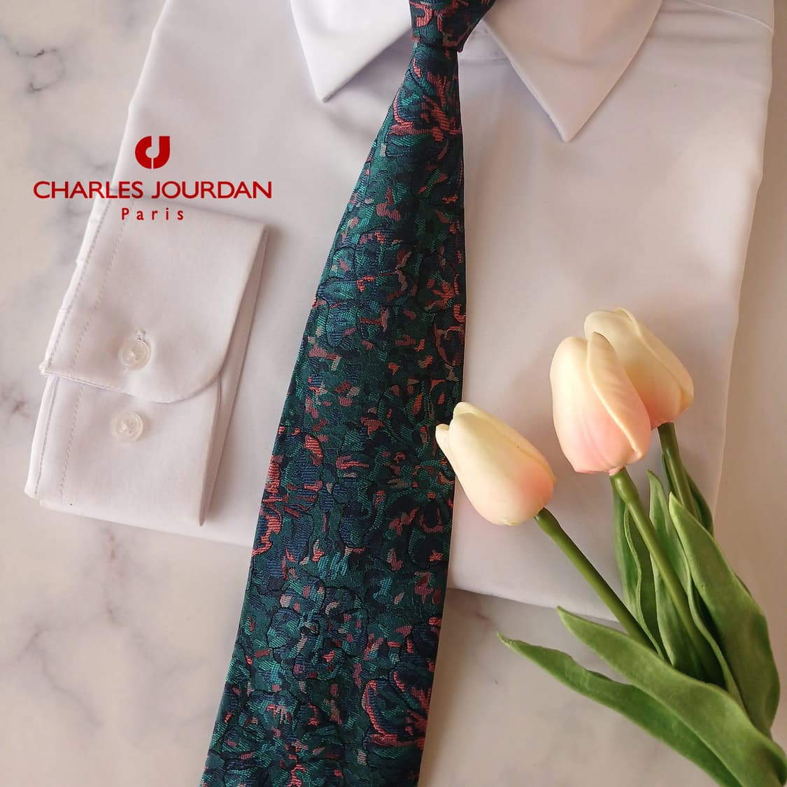 샤를주르당 실크 플로럴 자카드 넥타이 8.7cm A+등급 A19119
 상품이미지1