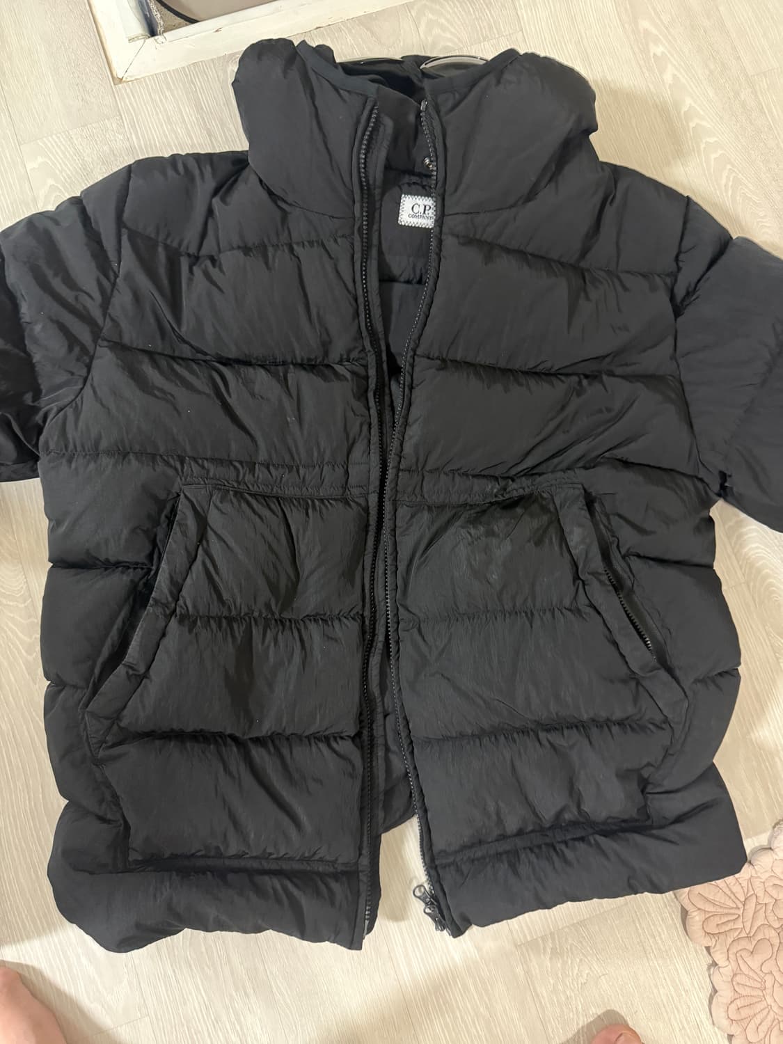 CP 컴퍼니 패딩  상품이미지5