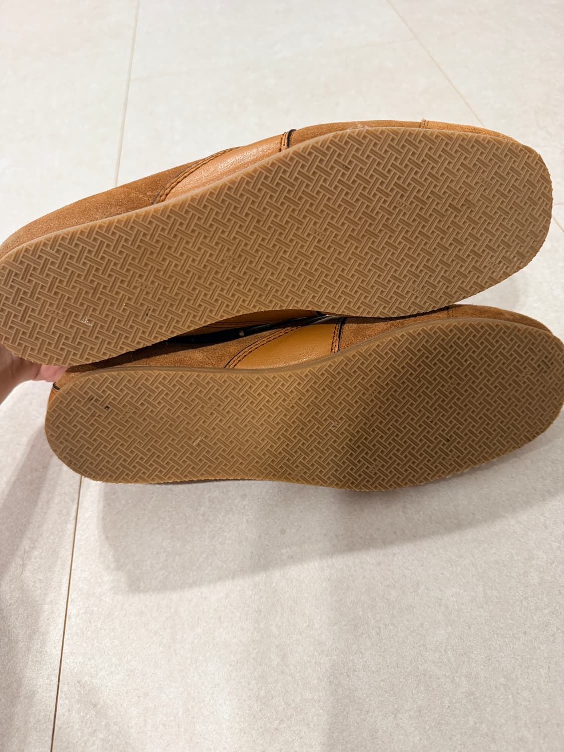 43) 드리스반노튼 스웨이드 스니커즈 상품이미지7