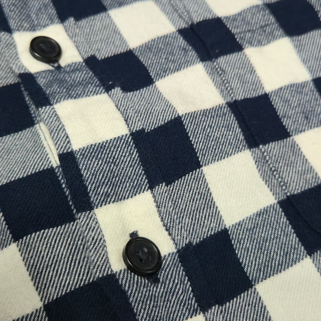 XL)새상품 유니클로 네이비 플란넬 체크셔츠 상품이미지6