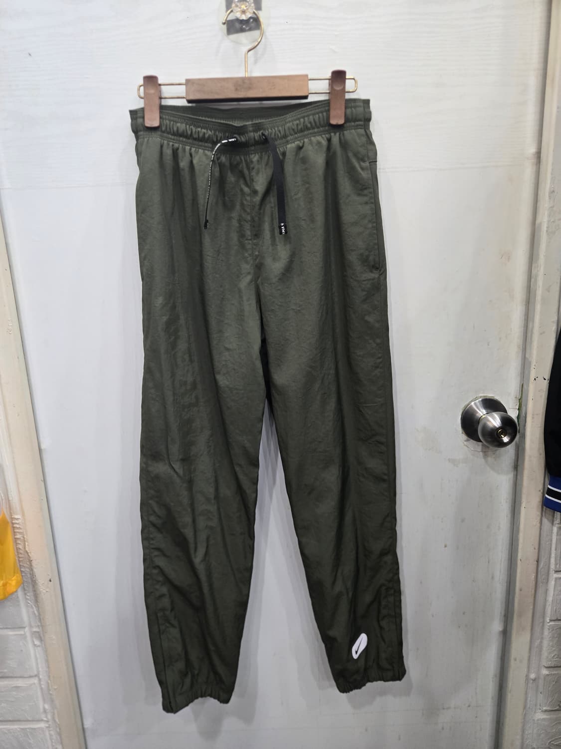 L,100 )) NIKE 나이키 조거팬츠 바지! 깔끔하고 이뻐용~ 상품이미지1