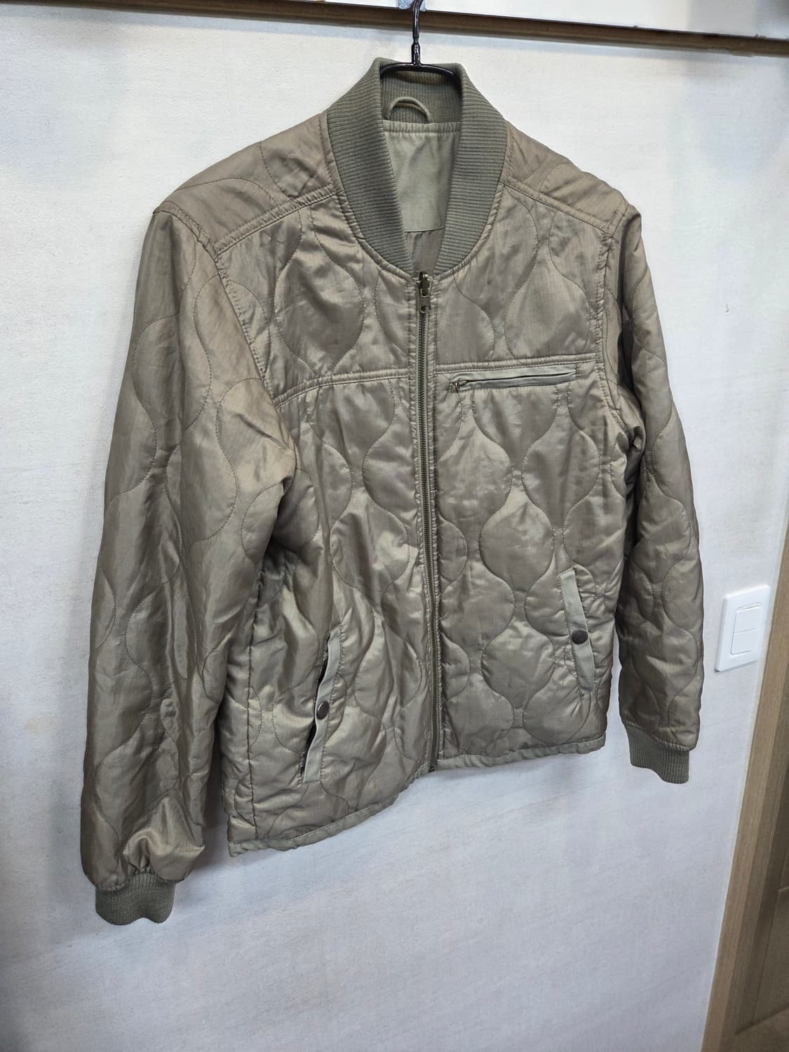 자라 퀄팅 봄버 자켓 M 상품이미지5