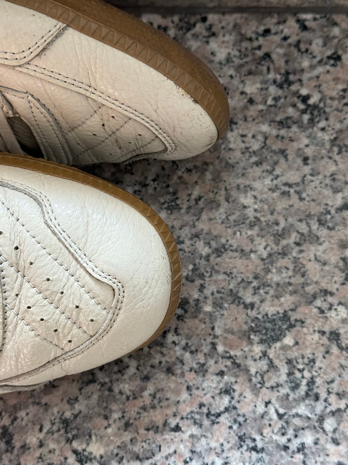 리프로덕션오브파운드 포르투갈군 트레이너 판나색상 265사이즈 판매 상품이미지5