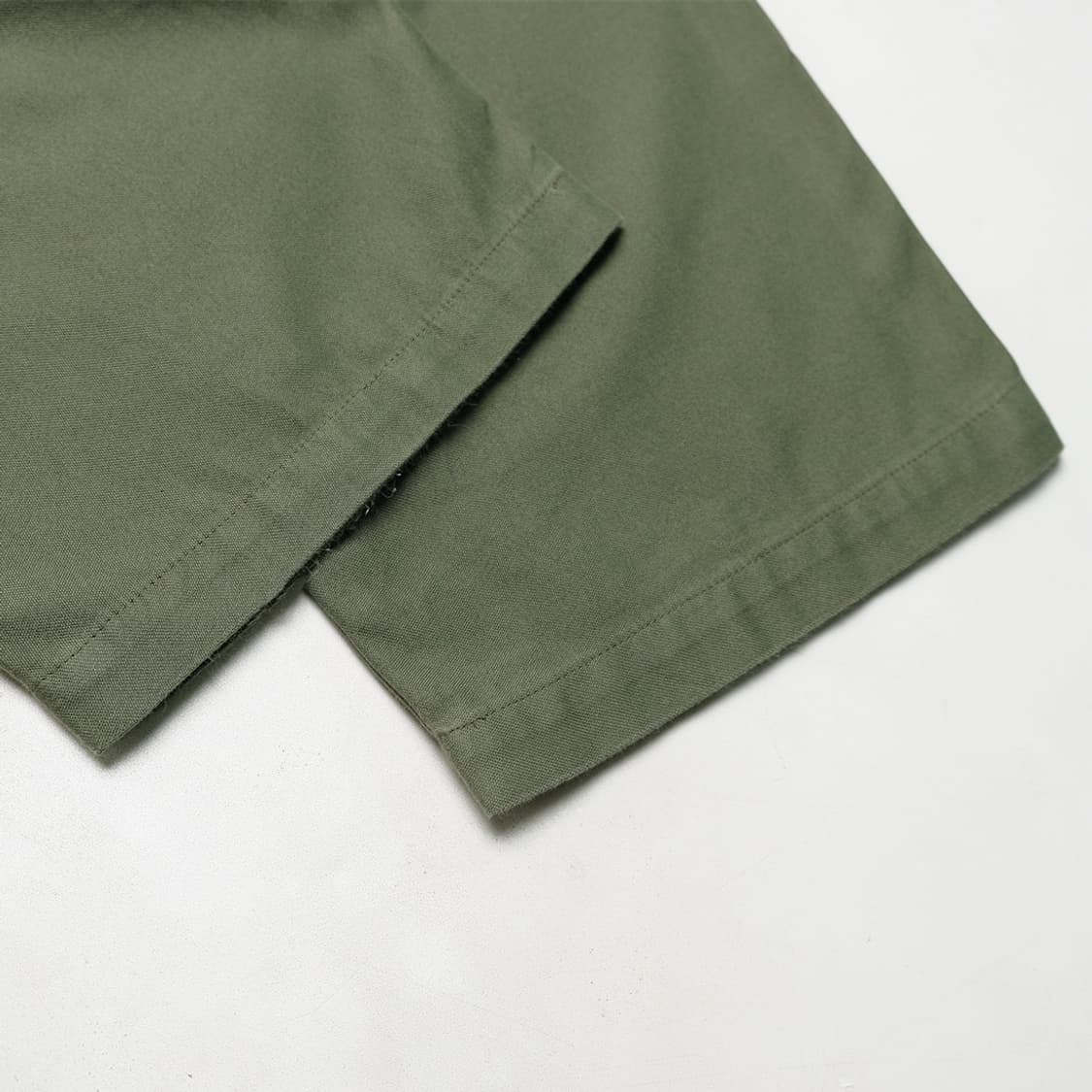 giza back satin baker pants 상품이미지10