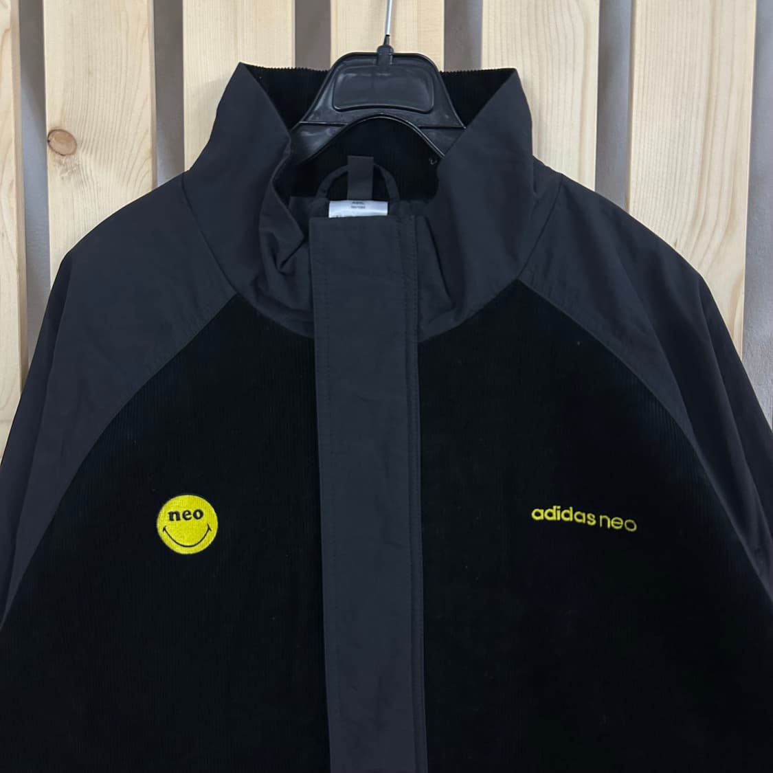 (XL) 아디다스 네오 코듀로이 블랙 바람막이 자켓 상품이미지5