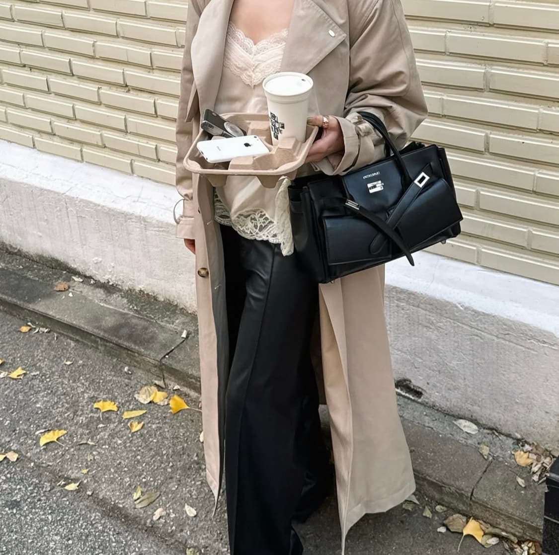 Anotherpart 어나더파트 부클라인 가죽 토트백 상품이미지1