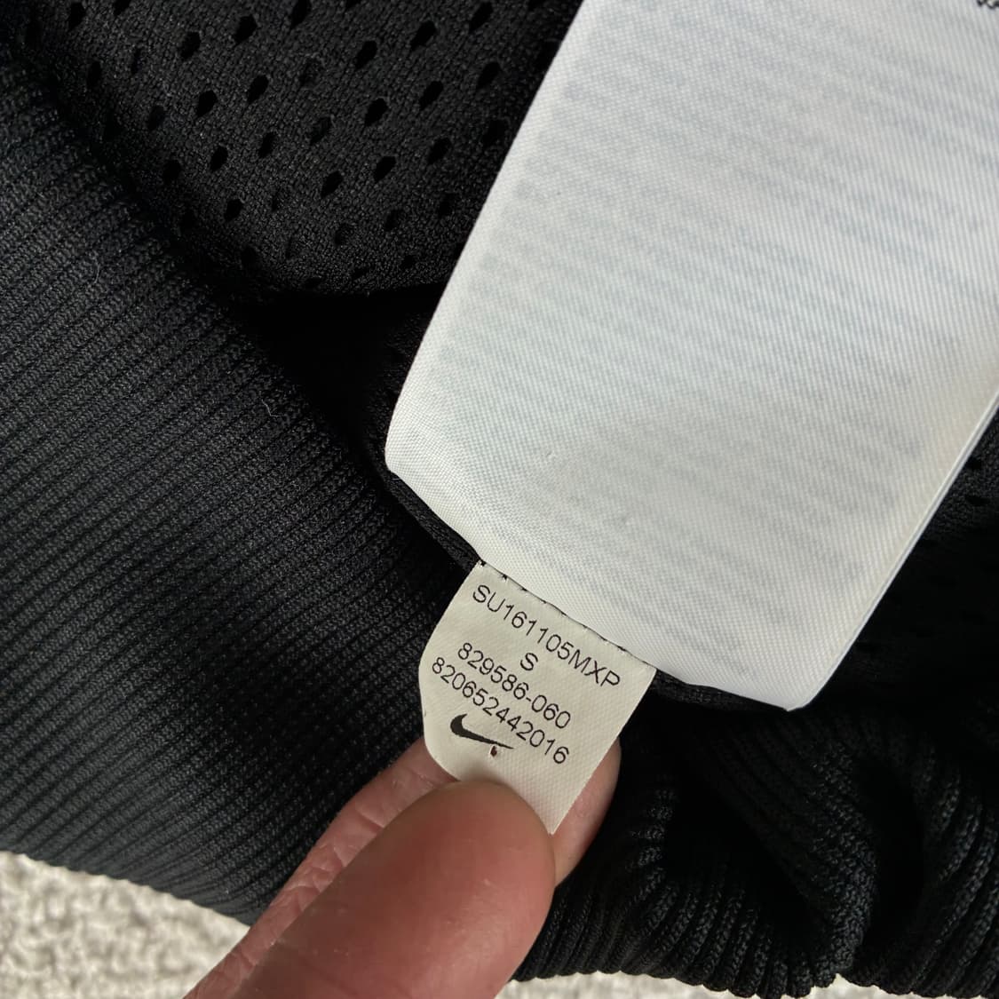 나이키 블랙 골드 자켓  상품이미지5