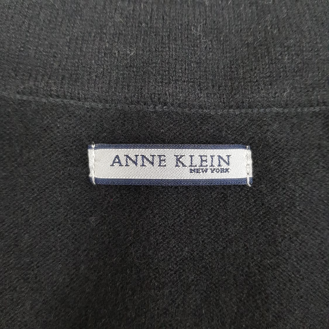 앤클라인 비즈 장식 카라 울(캐시미어)니트 자켓 85-94-160사이즈 상품이미지5