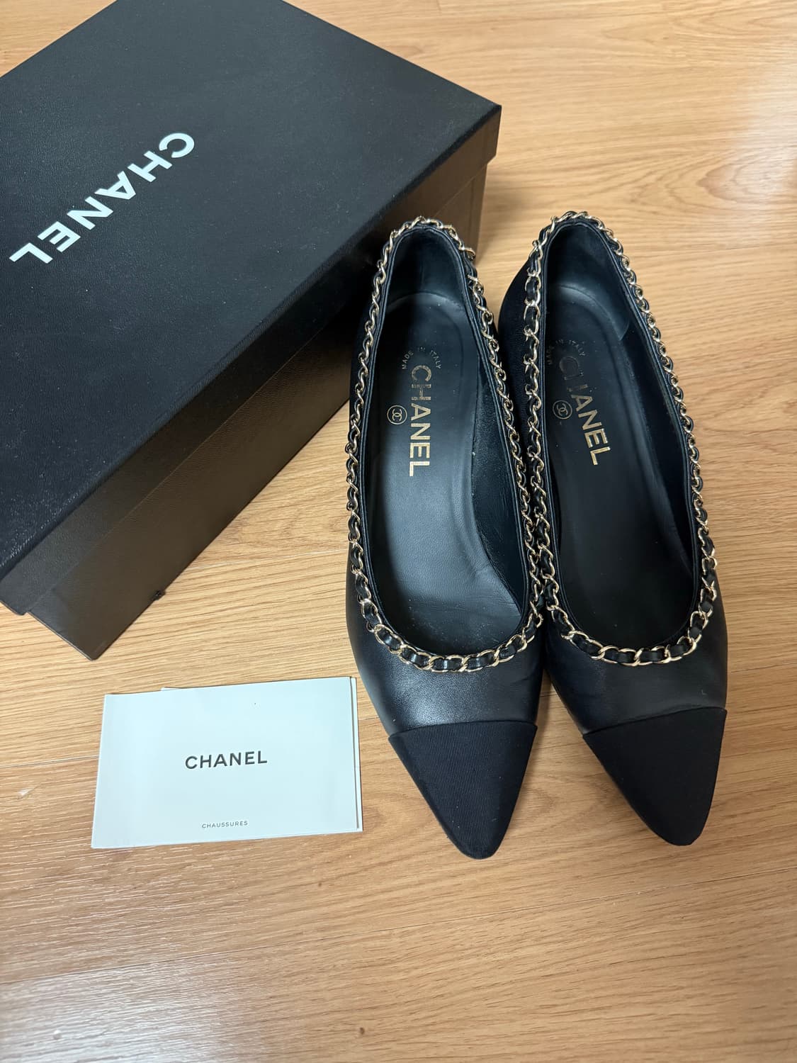 샤넬 블랙 체인 디테일 구두 38 상품이미지1