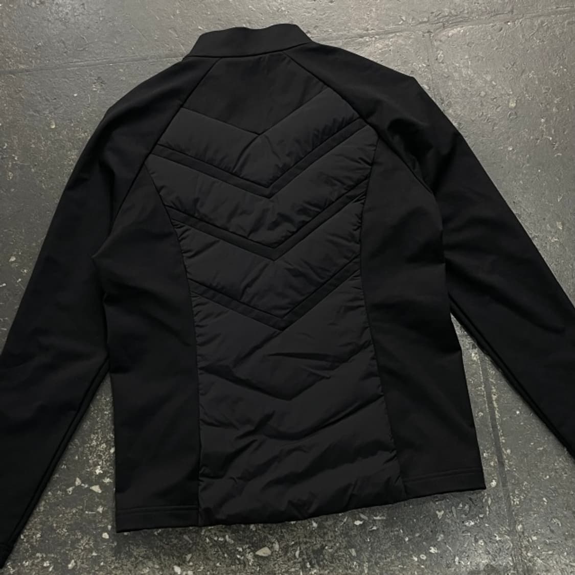 95 데상트 골프 하이브리드 자켓 상품이미지5