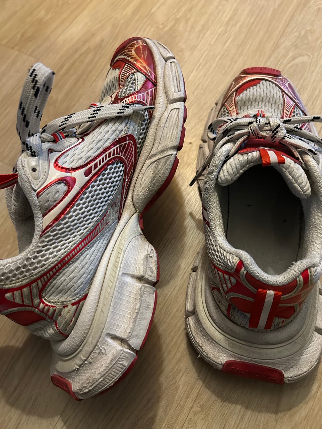 발렌시아가 3xl 레드 41사이즈 상품이미지5