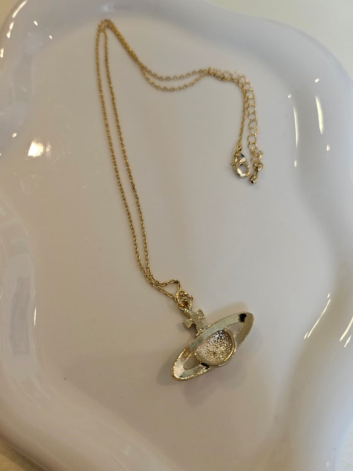 비비안웨스트우드 업사이클링 올큐빅 금장 목걸이 상품이미지5