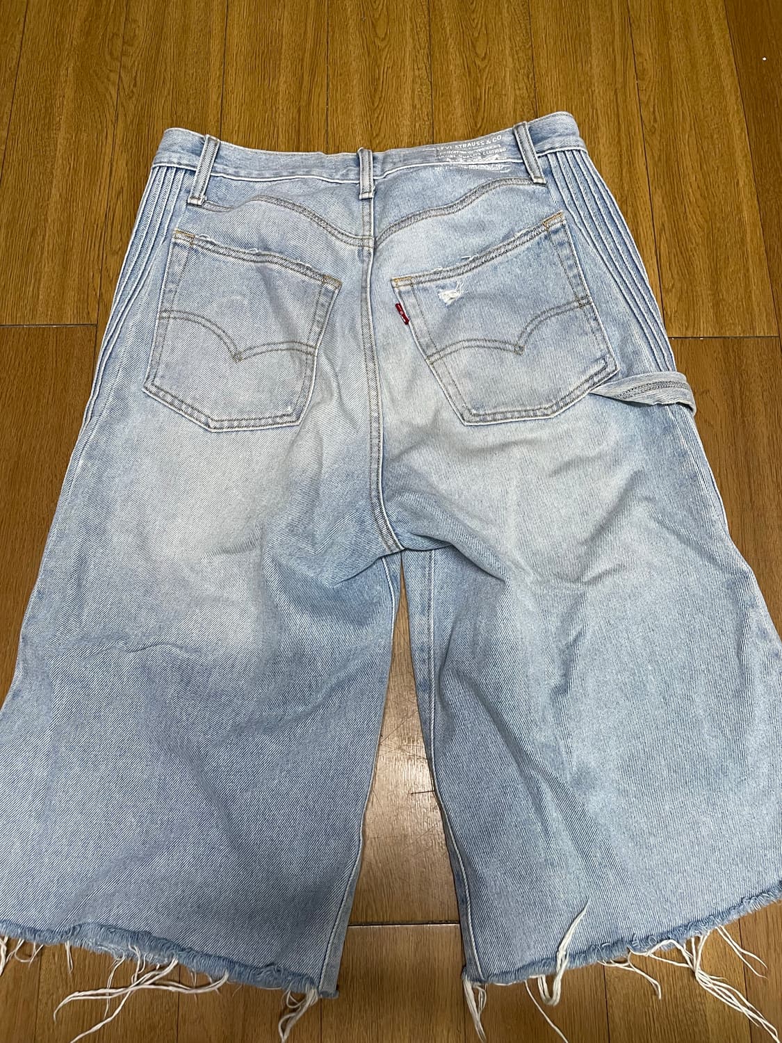 Erl levis 쇼츠 상품이미지2