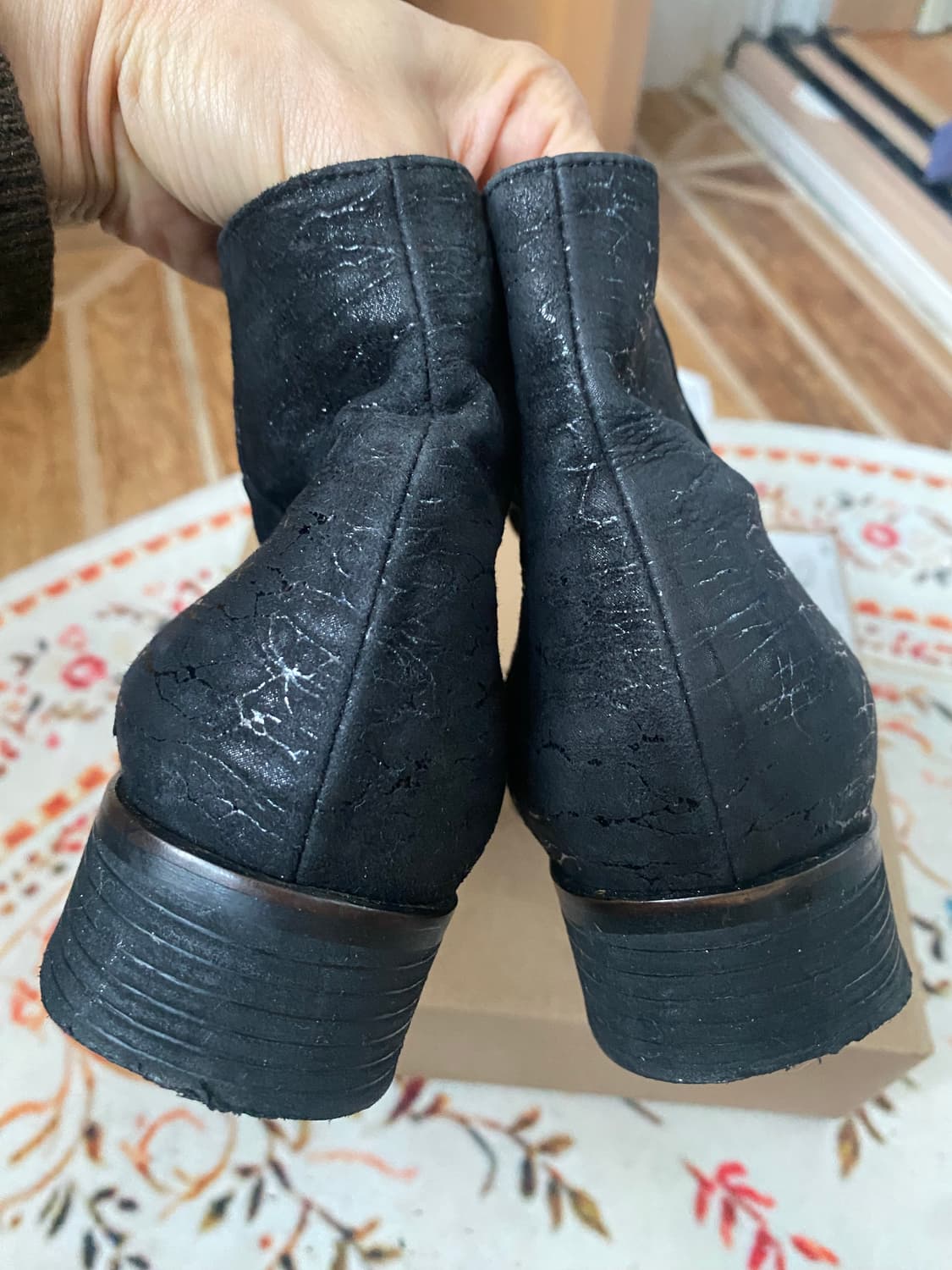 ANGO 블랙 앵클 부츠 240mm 상품이미지4