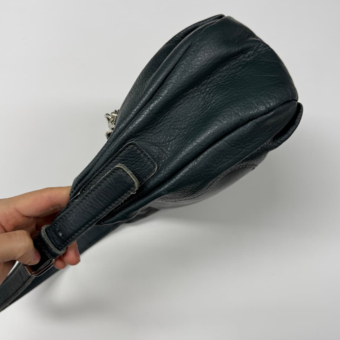 Margaret Howell curved bag 상품이미지4